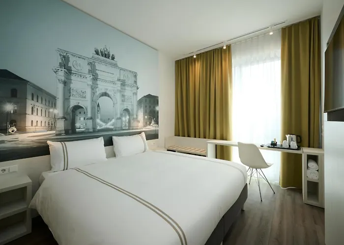 Super 8 by Wyndham München City West